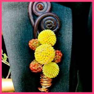 SUNSHINE BILLY BALL BOUTONNIERE